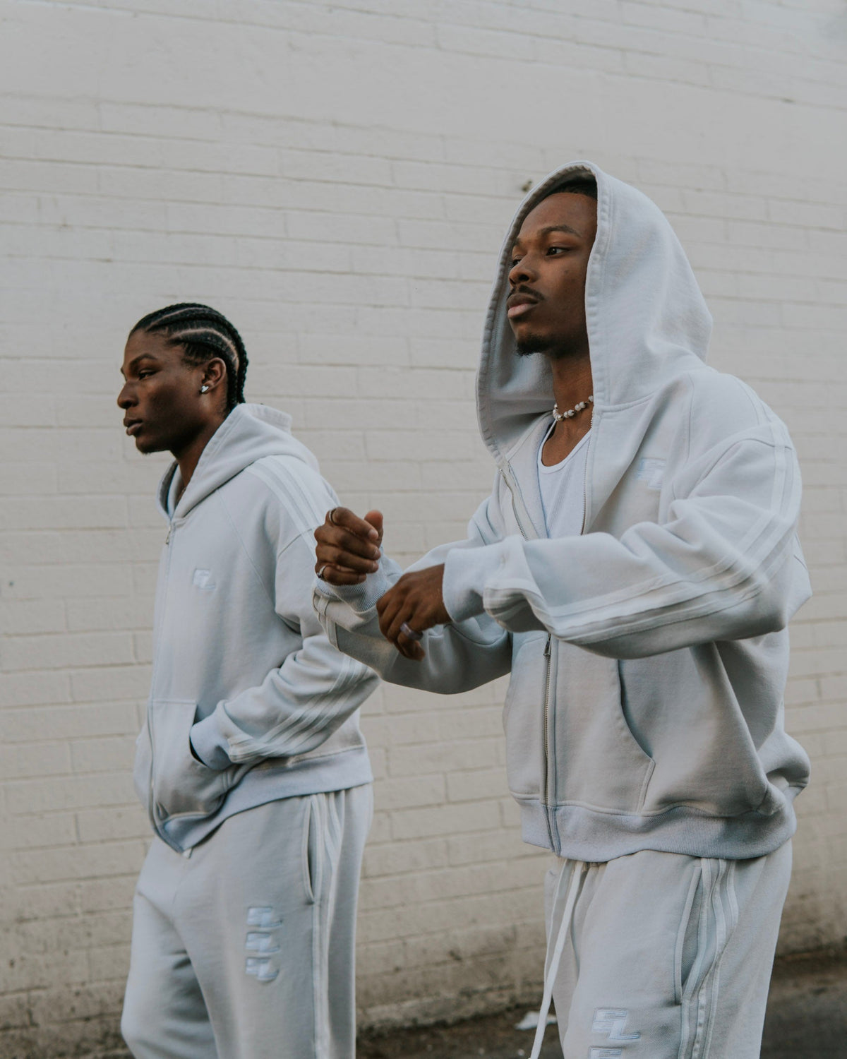 EVERYDAY ZIP UP